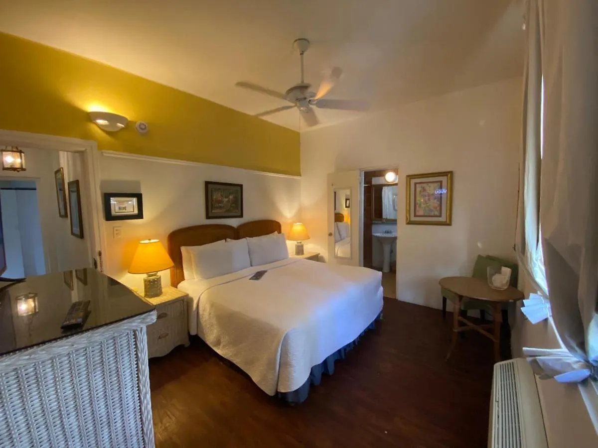 ***  At Wind Chimes Boutique Hotel San Juan Puerto Rico