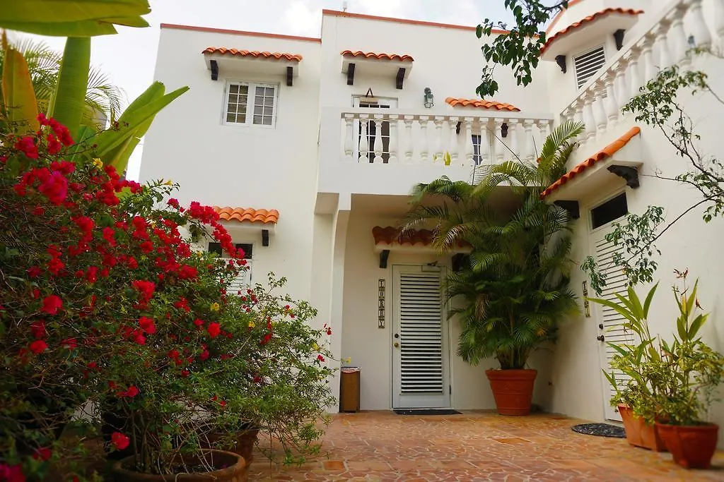 At Wind Chimes Boutique Hotel San Juan Porto Rico
